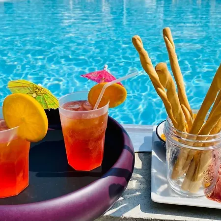 Alojamento de Acomodação e Pequeno-almoço Il Basin 4*