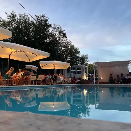 Oda ve Kahvaltı Il Basin Calliano (Piedmont)